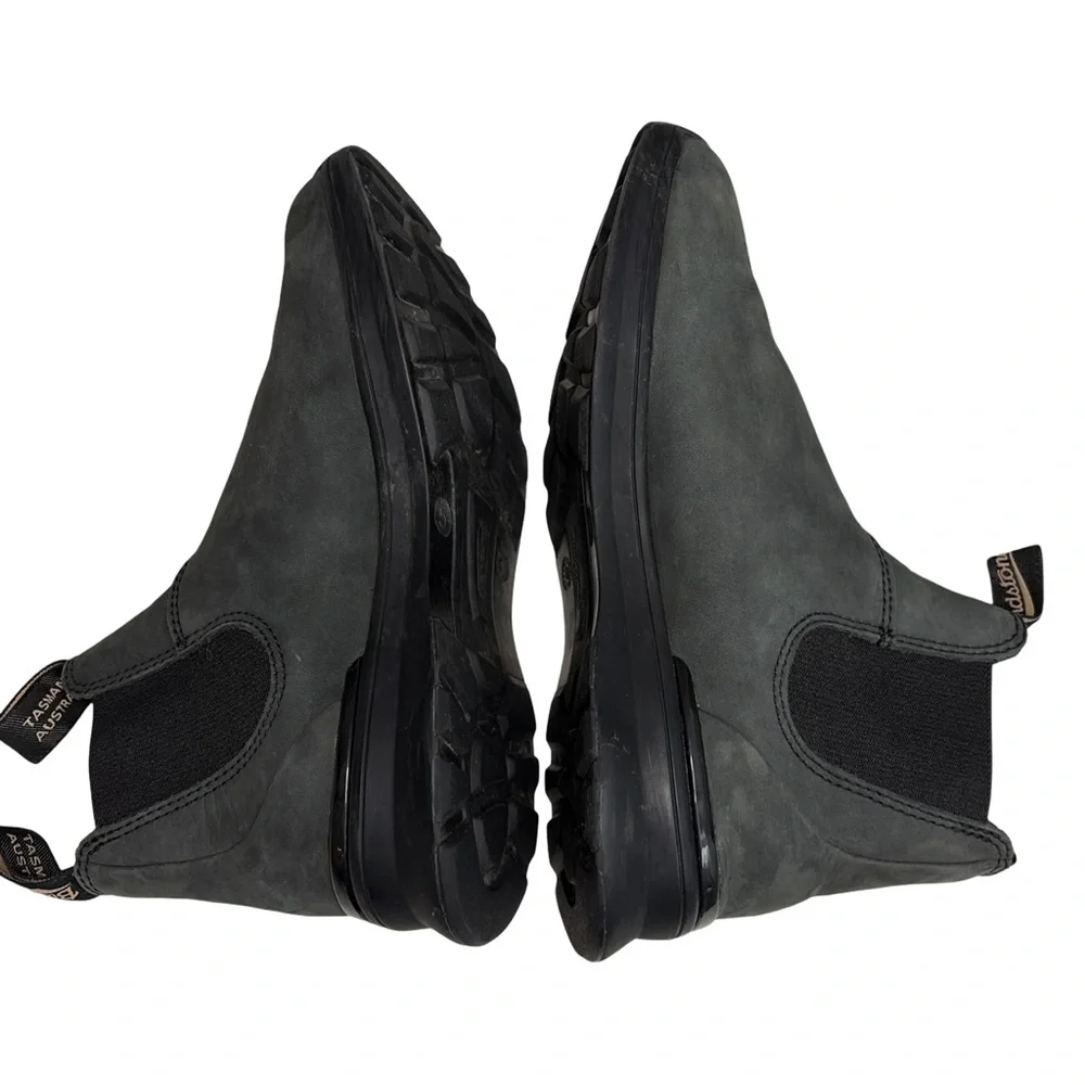 Blundstone Women’s Lug Sole Chelsea Boots #2238